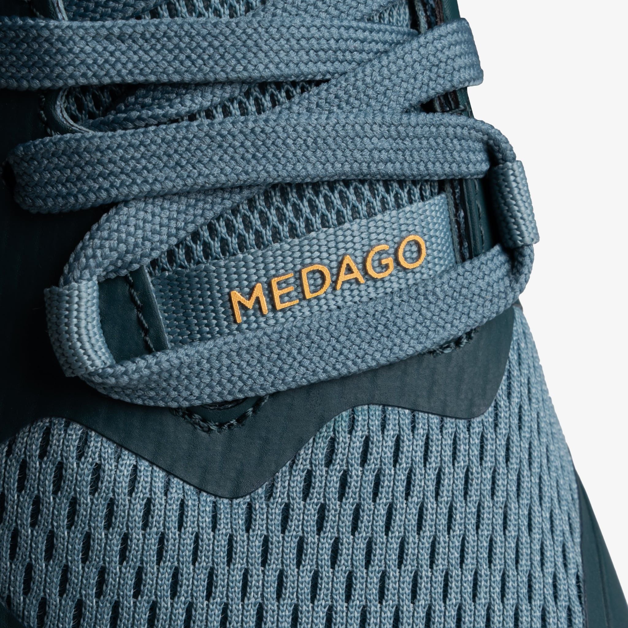  Giày bóng chuyền Kamito Medago 2TC MID 