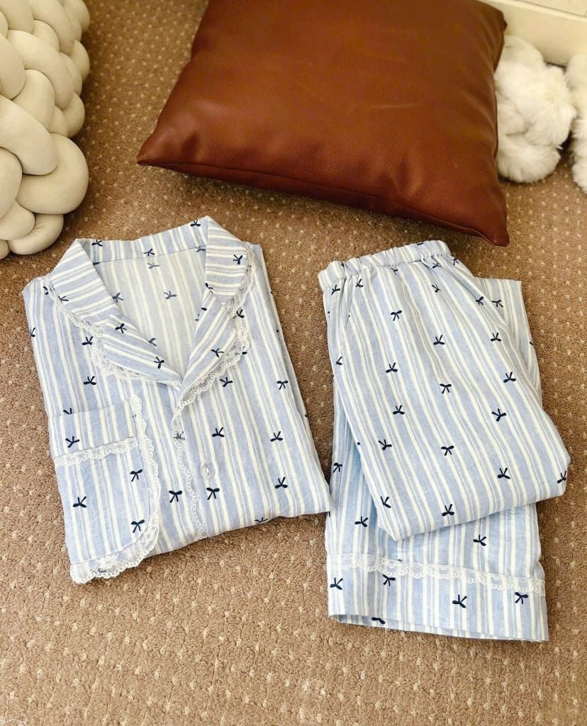 Pijama dài tay Freesize phom rộng FS Bow Stripe Long Sleeve Set