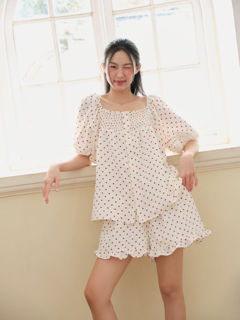 Đồ bộ mặc nhà Freesize phom rộng FS Polka Set in Red