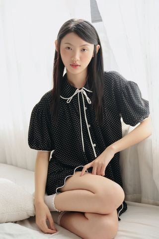 Đồ bộ mặc nhà Freesize phom rộng FS Dottie Bow Set