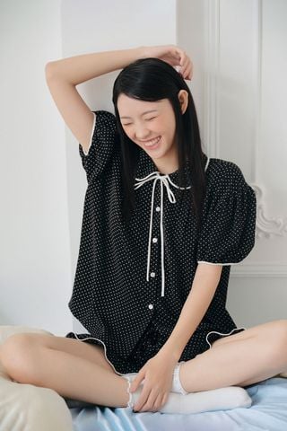 Đồ bộ mặc nhà Freesize phom rộng FS Dottie Bow Set