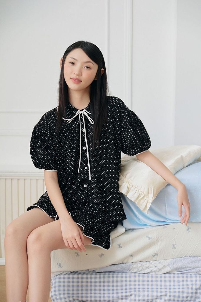 Đồ bộ mặc nhà Freesize phom rộng FS Dottie Bow Set