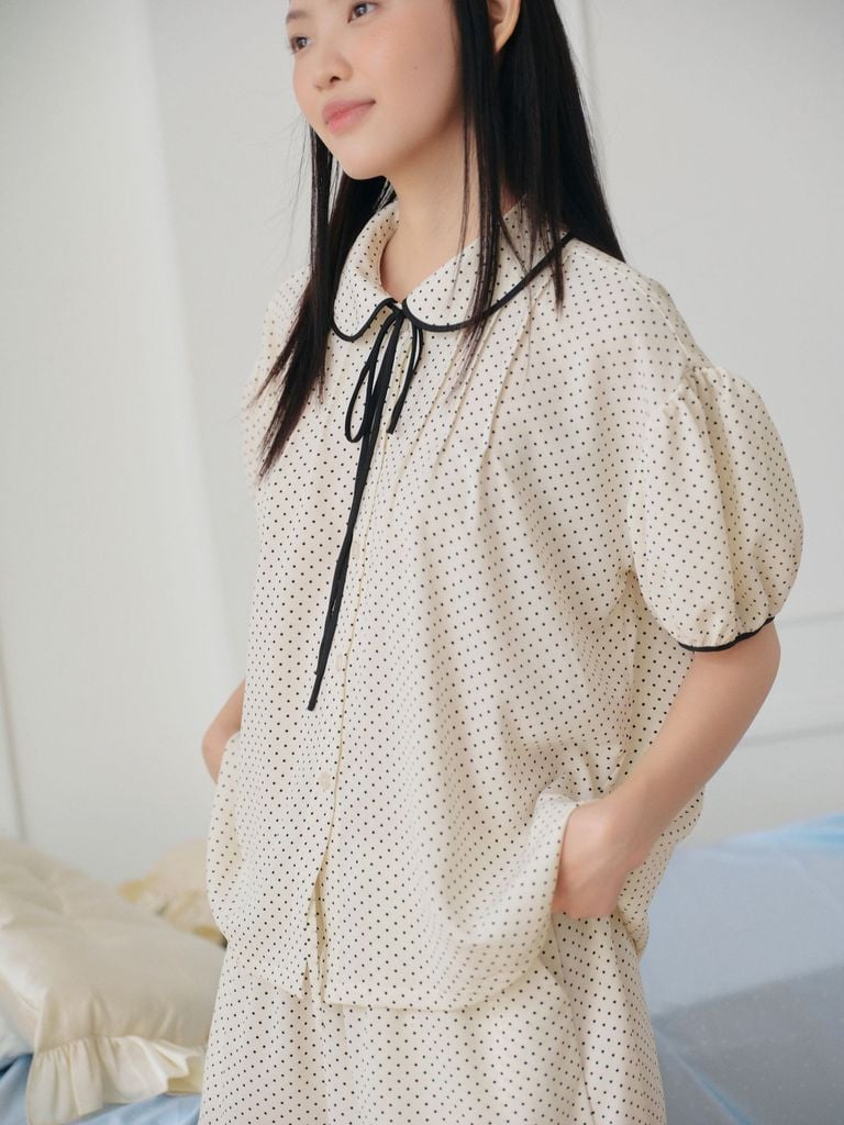 Đồ bộ mặc nhà Freesize phom rộng FS Dottie Bow Set
