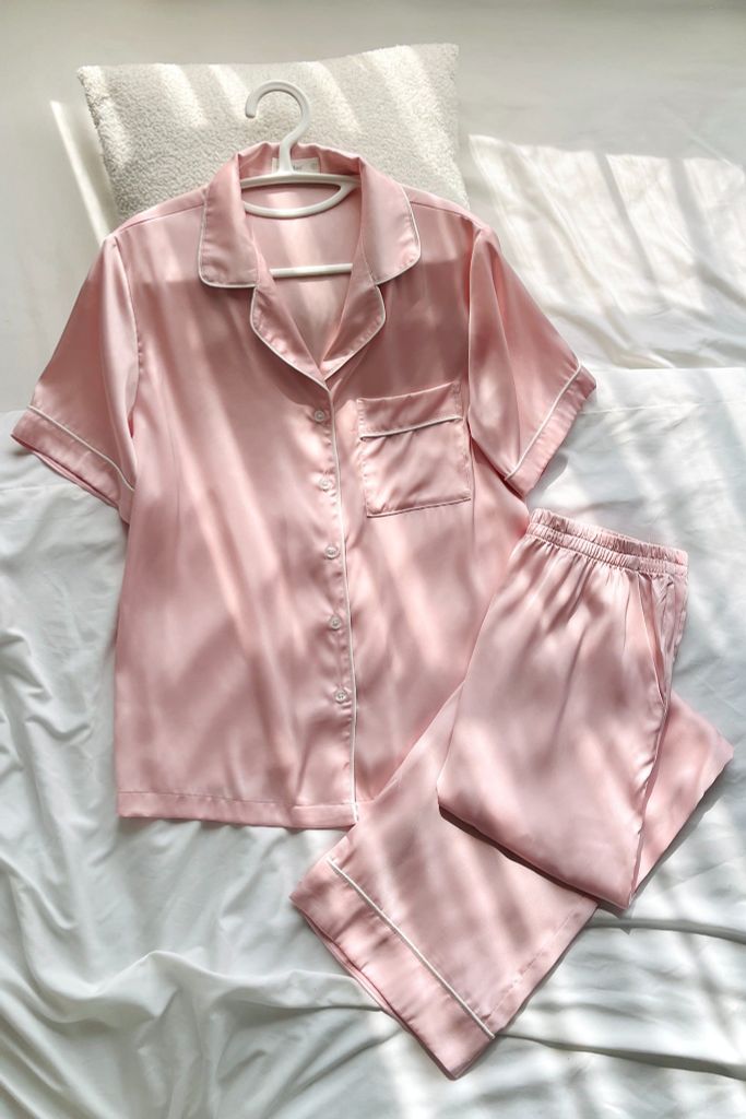 Pijama dài lụa trơn phom rộng mới Blushie Long Py Set