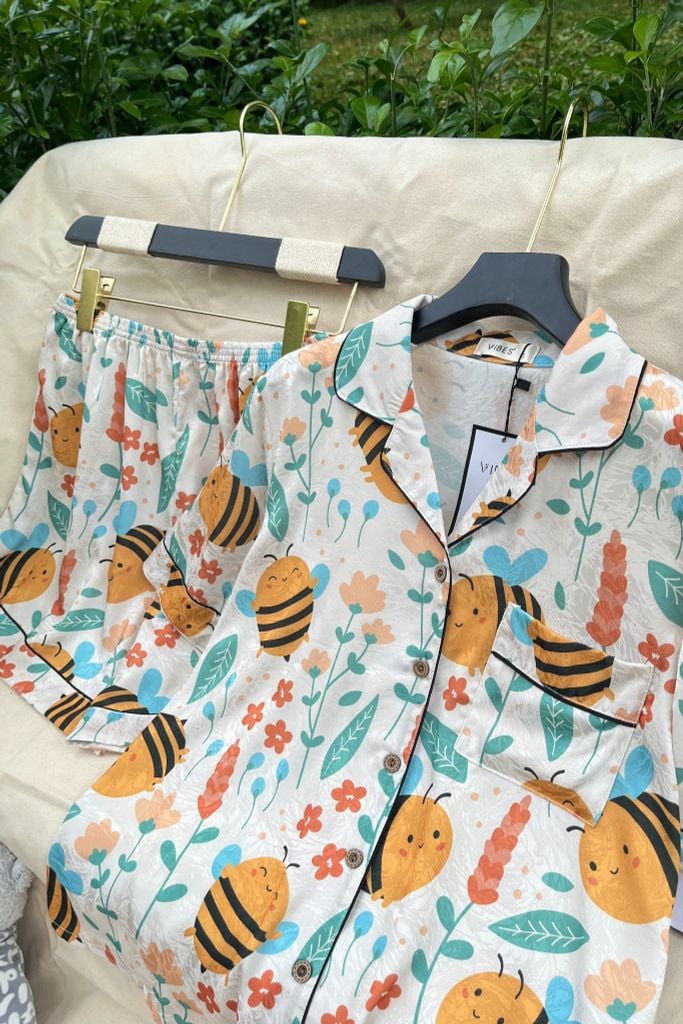 Pijama ngắn Lụa gấm Bee Py Set