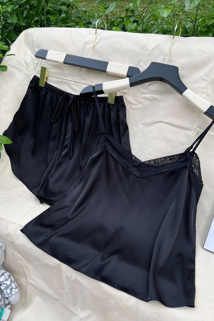 Đồ bộ 2 dây lụa trơn Jade Straps Set