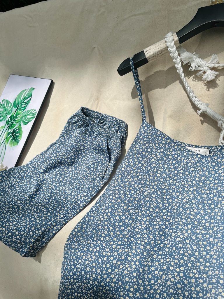 Đồ bộ 2 dây Liti Floral Straps Set