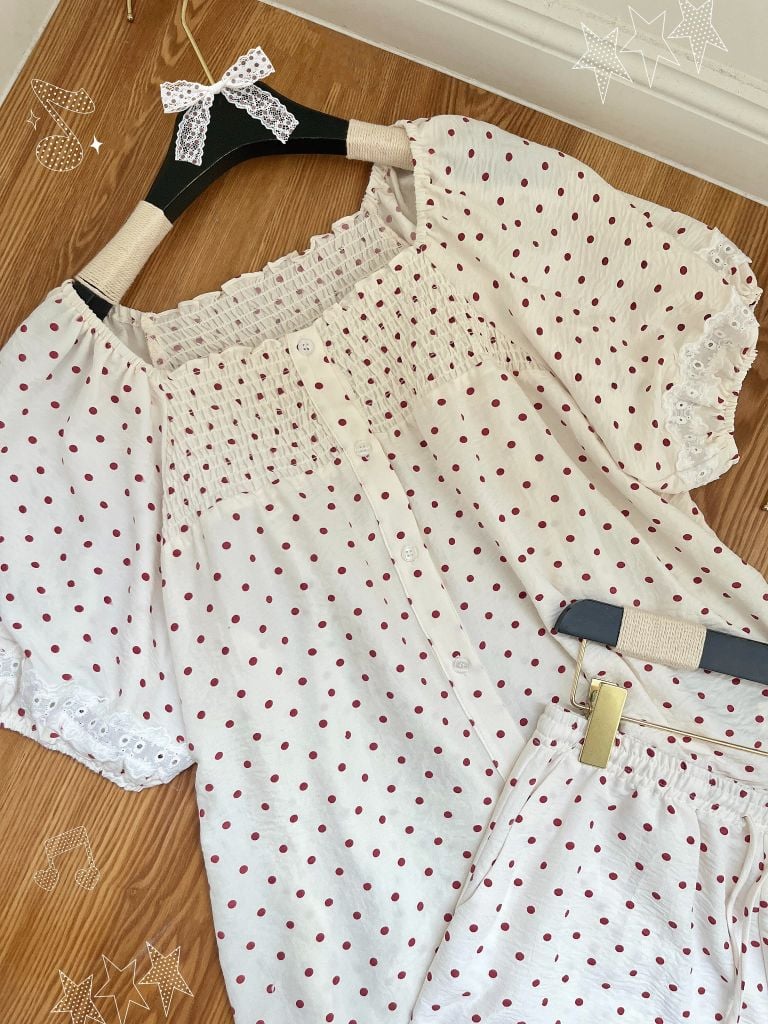 Đồ bộ mặc nhà Freesize phom rộng FS Polka Set