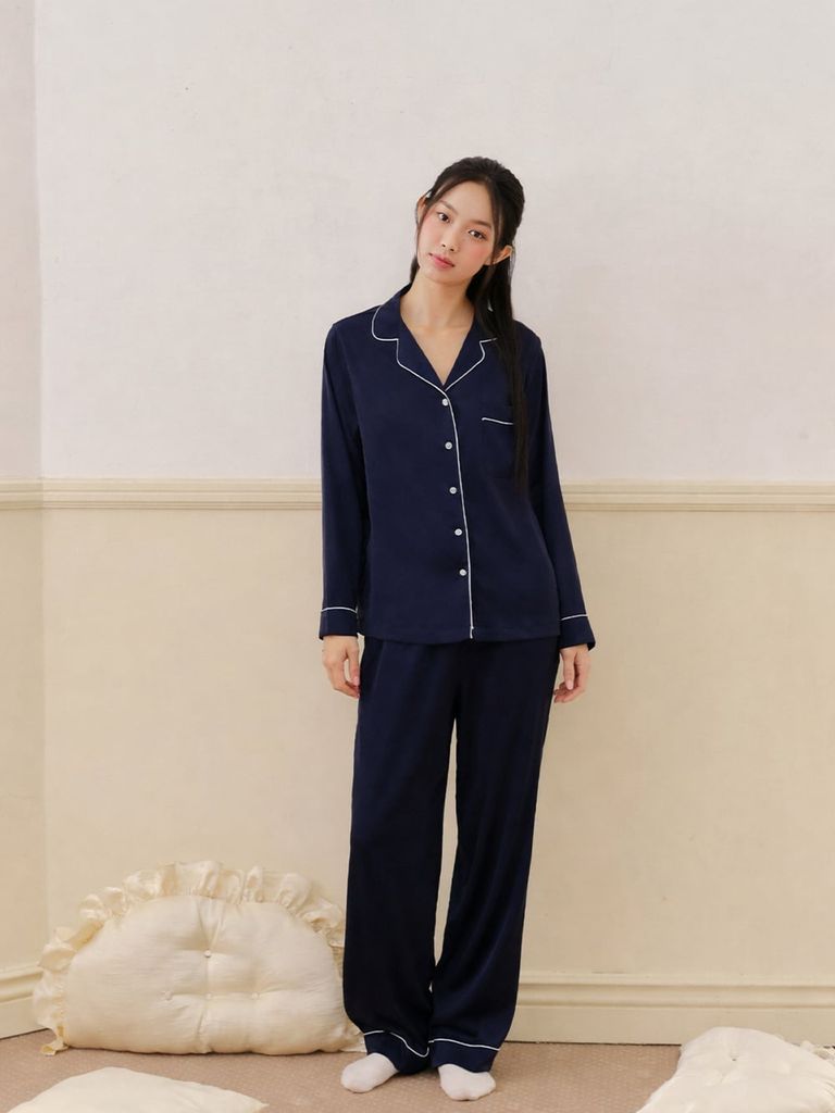 Pijama dài tay lụa trơn xanh đen Navie Long Sleeve Set