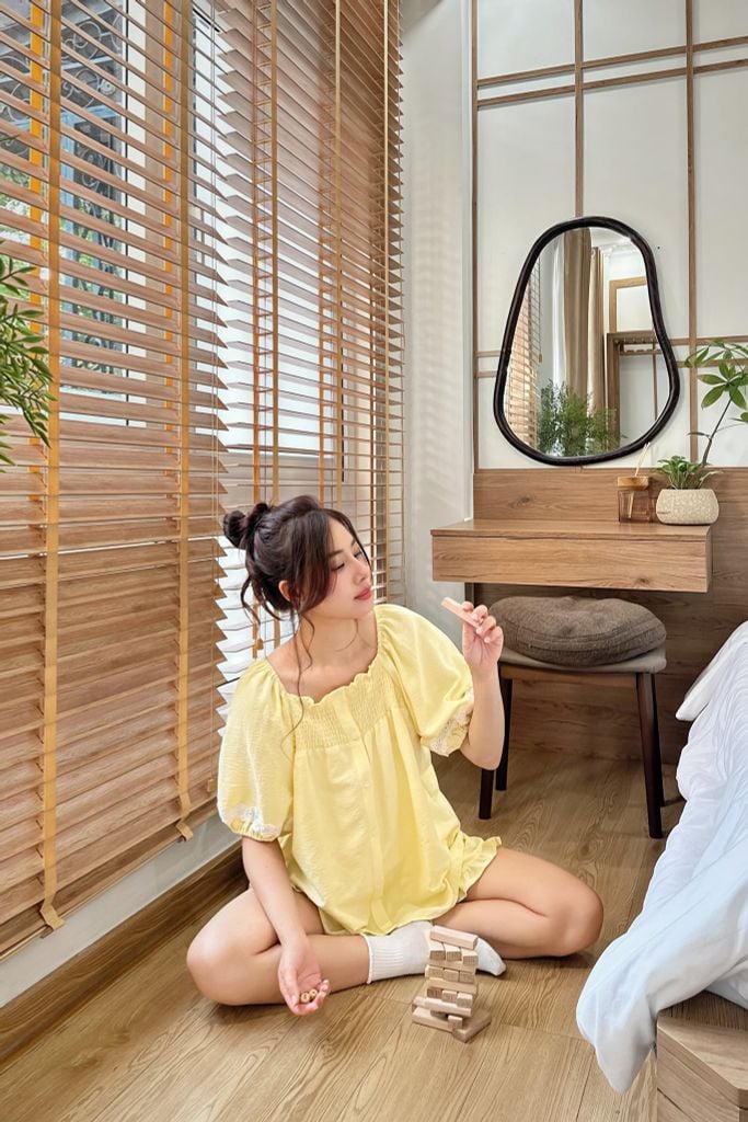 Đồ bộ mặc nhà Freesize phom rộng FS Polka Set in Yellow