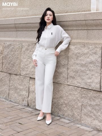 Quần kaki trắng suông thêu nơ trang trí sau