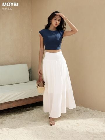 Set áo thun ôm ngắn tay xanh kèm chân váy dáng maxi