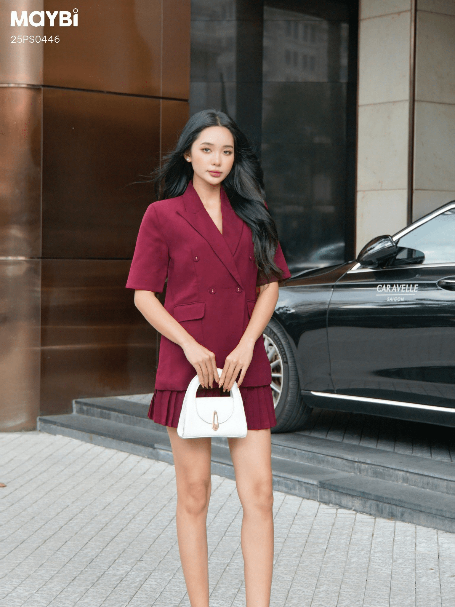 Set áo blazer chân váy xếp ly đỏ