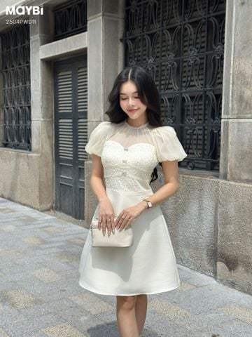 Đầm xòe tafta phối voan kem tay bí dáng midi