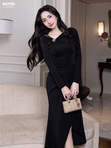 Áo ôm thun ướt cổ xéo