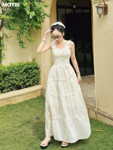 Đầm hai dây cotton thêu kem nhún xòe dáng maxi