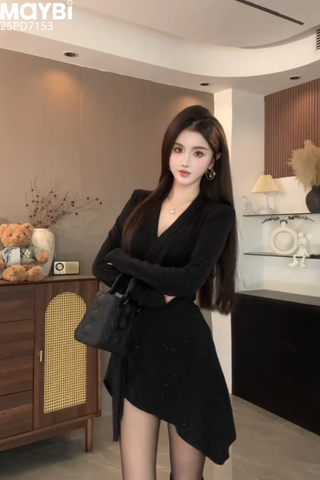 Đầm mini dài tay