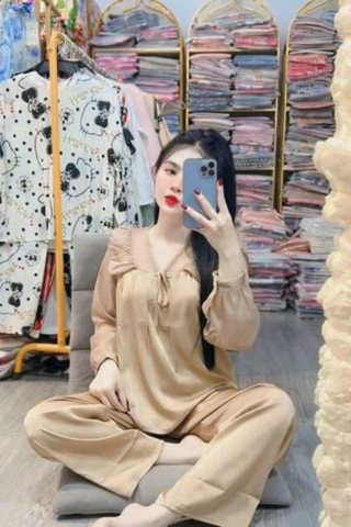 Bộ pijama dài lụa gấm xước cổ phối ren tay dài