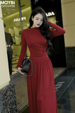 Đầm thun xòe dài tay dáng midi