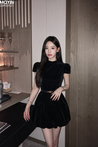 Đầm bí ngắn tay dáng mini