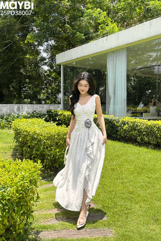 Đầm xòe cổ V xẻ tà dáng maxi
