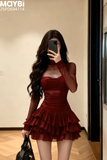 Đầm xòe tầng dài tay dáng mini