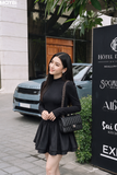 Đầm xòe dài tay cổ tròn dáng mini