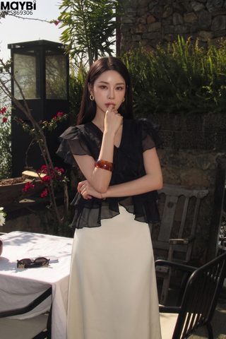 Set áo voan cổ V phối chân váy