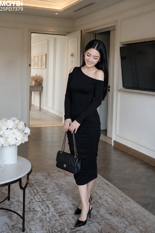 Đầm ôm lệch vai dài tay dáng midi