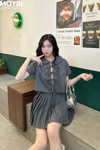 Set áo crotop kiểu thắt dây chân váy xếp ly