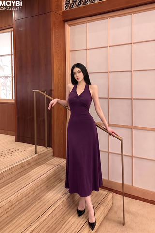 Đầm ôm hở lưng dáng đuôi cá