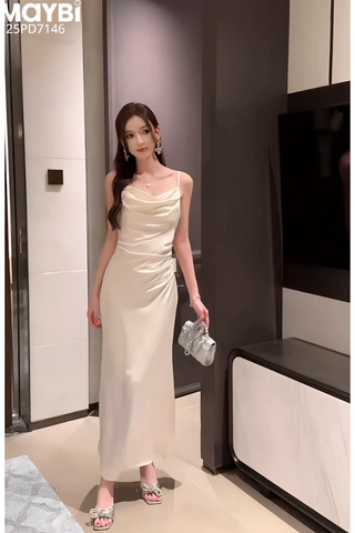 Đầm hai dây cổ đổ dáng midi