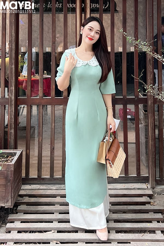 Áo dài ôm lụa xanh mint phối cổ ren trắng