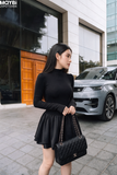 Đầm xòe dài tay cổ tròn dáng mini