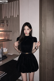 Đầm bí ngắn tay dáng mini