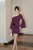 Đầm ôm tay loe dáng mini