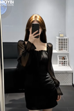 Đầm ôm cổ vuông tay phối voan dáng mini