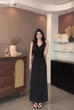 Đầm chấm bi dáng maxi