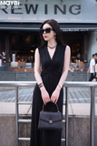 Đầm Midi Cổ V Sát Nách
