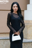 Đầm ren dài tay dáng midi