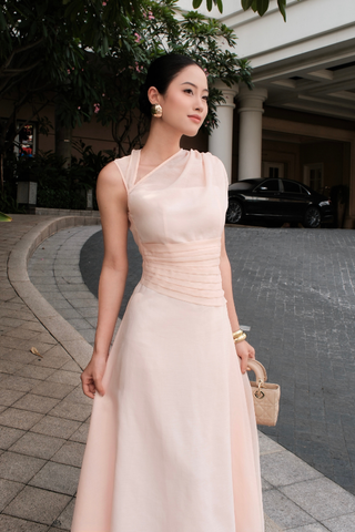 Đầm xòe tơ gân nhún vai cổ xéo dáng midi (màu cam đào)