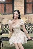 Đầm hoa xòe tay ngắn phồng dáng mini
