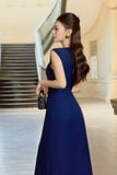 Đầm midi ôm cotton lạnh cổ xéo không tay