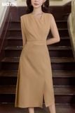 Đầm midi ôm cotton lạnh cổ xéo không tay