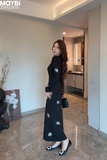 Đầm ôm dài tay gài nút