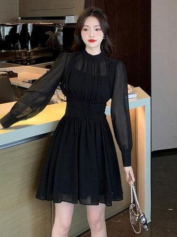 Đầm voan nhún kiểu dài tay