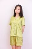 Bộ pyjama ngắn suông lụa tay ngắn viền