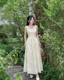 Đầm hai dây cotton thêu kem nhún xòe dáng maxi