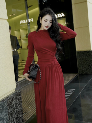 Đầm thun xòe dài tay dáng midi