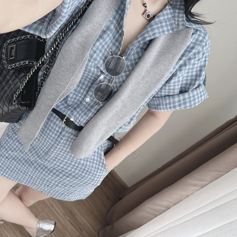 Set áo sơ mi chân váy caro kèm choàng vai